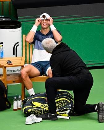 Denmark s Holger Rune injures his foot during the semifinal match against France s Ugo Humbert and leaves on a walkover during the BNP Paribas Nordic Open tennis tournament at the Royal Swedish Tennis Hall in Stockholm, Sweden, Saturday, Oct 18, 2025 STOCKHOLM SWEDEN x10040x  Copyright: xAndersxWiklund TTx TENNIS NORDIC OPEN