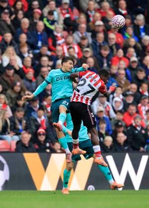 Sunderland v Wolverhampton Wanderers Premier League Rodrigo Gomes of Wolverhampton Wanderers (left) competes for the ball with Noah Sadiki of Sunderland during the Premier League match at the Stadium of Light, Sunderland UK Newspapers OUT Copyright: xFredxPalmerx FIL-22368-0119