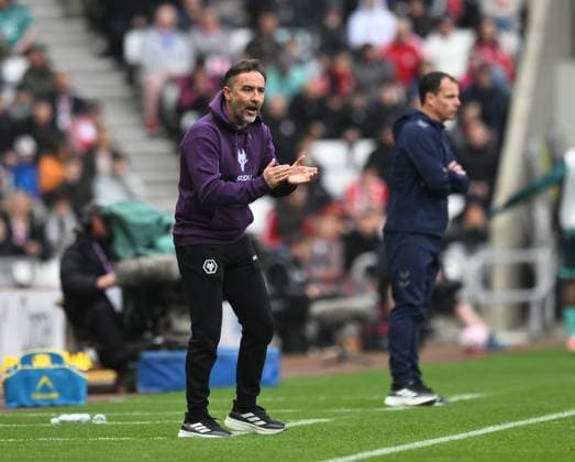 Vitor Pereira manager of Wolverhampton Wanderers Sunderland v Wolverhampton Wanderers, Premier League, Football, Stadium of Light, Sunderland, UK - 18 Oct 2025Sunderland Stadium of Light United Kingdom EDITORIAL USE ONLY No use with unauthorised audio, video, data, fixture lists, club league logos or live services. Online in-match use limited to 120 images, no video emulation. No use in betting, games or single club league player publications.  Copyright: xRichardxLee Shutterstockx 15544978ao