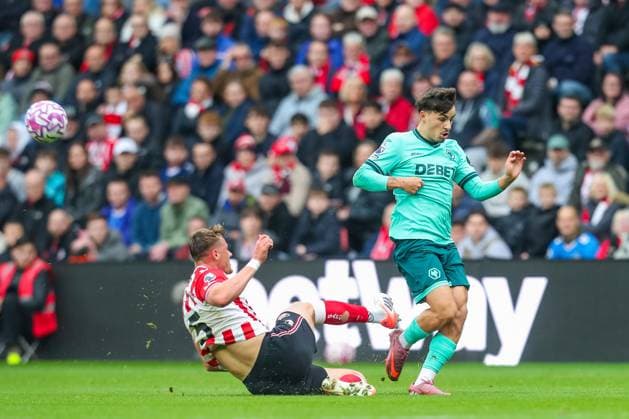 Sunderland v Wolverhampton Wanderers, Premier League Daniel Ballard Of Sunderland slide tackles Rodrigo Gomes Of Wolverhampton Wanderers during the Sunderland v Wolverhampton Wanderers Premier League match at the Stadium of Light, Sunderland, England on 18 October 2025 Credit: Lee Keuneke Every Second Media Editorial use only. All images are copyright Every Second Media Limited. No images may be reproduced without prior permission. All rights reserved. Premier League and Football League images are subject to licensing agreements with Football DataCo Limited. see https: www.football-dataco.com Copyright: xIMAGO EveryxSecondxMediax ESM-1624-0045 LeexKeunekex xEveryxSecondxMediax