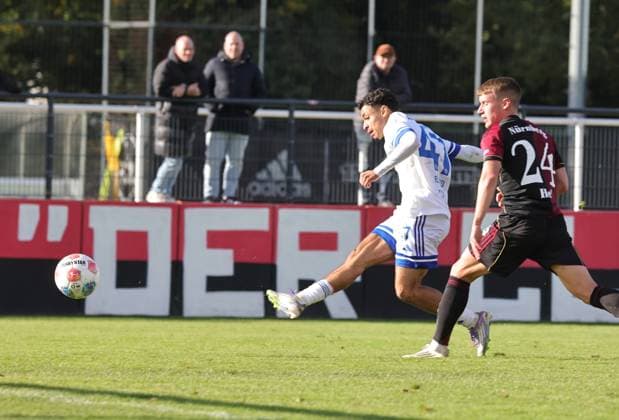 18 10 2025 Soccer Season 2025 2026 Regionalliga Bayern 14 Matchday 1 FC Nürnberg FCN II Club SV Viktoria Aschaffenburg DaMa xdaxmax Othmane Elidrissi Errahhali 47, SV Viktoria Aschaffenburg with shot on goal