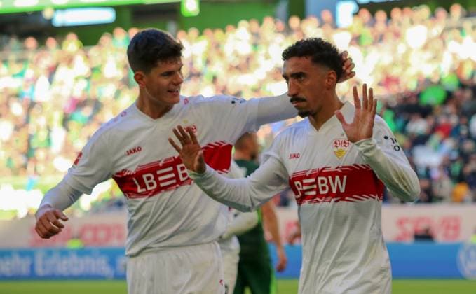Germany Bundesliga 2025 26, 7 Matchday VfL Wolfsburg vs VfB Stuttgart Volkswagen Arena Wolfsburg Goal celebration Tiago Tomas Tiago Tomas VfB Stuttgart, 8 Chema AndrÃ s Chema Andres VfB Stuttgart, 30 Copyright: xAymanxAlahmedx