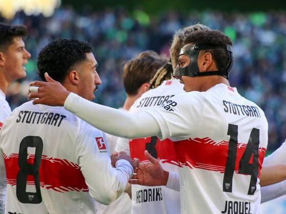 Germany Bundesliga 2025 26, 7 Matchday VfL Wolfsburg vs VfB Stuttgart Volkswagen Arena Wolfsburg Goal celebration Tiago Tomas Tiago Tomas VfB Stuttgart, 8 Chema AndrÃ s Chema Andres VfB Stuttgart, 30 Nikolas Nartey VfB Stuttgart, 28 Luca Jaquez VfB Stuttgart, 14 Copyright: xAymanxAlahmedx
