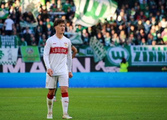 Germany Bundesliga 2025 26, 7 Matchday VfL Wolfsburg vs VfB Stuttgart Volkswagen Arena Wolfsburg Angelo Stiller VfB Stuttgart, 6 Copyright: xAymanxAlahmedx