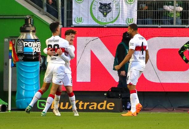 Germany Bundesliga 2025 26, 7 Matchday VfL Wolfsburg vs VfB Stuttgart Volkswagen Arena Wolfsburg Goal celebration Angelo Stiller VfB Stuttgart, 6 Chema AndrÃ s Chema Andres VfB Stuttgart, 30 Josha Vagnoman VfB Stuttgart, 4 Copyright: xAymanxAlahmedx
