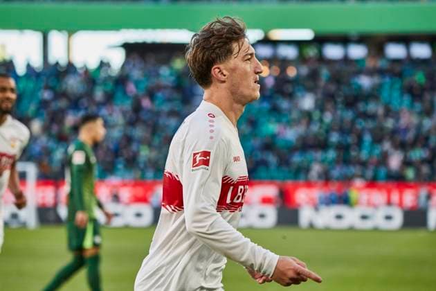 Angelo Stiller VfB Stuttgart 6 Goal shot Goal celebration goal VfL Wolfsburg vs VfB Stuttgart, Soccer Bundesliga, BL, Buli, Season 2025 2026 18 10 2025 Press photo Jan Frederic Helbig VfL Wolfsburg vs VfB Stuttgart, Soccer Bundesliga, BL, Buli, Volkswagen Arena, 1 Bundesliga, Season 2025 2026, 18 10 2025 Wolfsburg Copyright: xEibner-Pressefoto Jan-FredericxHelbigx EP_JHG