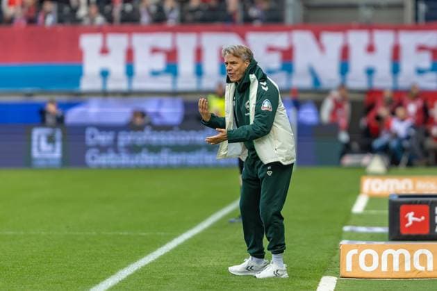 Horst Steffen SV Werder Bremen, Head Coach Emotions Portrait landscape format, GER, 1 FC Heidenheim vs Werder Bremen, Football, Bundesliga, 07 Matchday, Season 2025 2026, 18 10 2025, DFL DFB REGULATIONS PROHIBIT ANY USE OF PHOTOGRAPHS AS IMAGE SEQUENCES AND OR QUASI VIDEO, GER, 1 FC Heidenheim vs Werder Bremen, Football, Bundesliga, 07 Matchday, Season 2025 2026, 18 10 2025 Heidenheim Copyright: xEibner-Pressefoto JanixPlessx EP_JPL