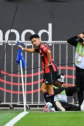OGC Nice v Olympique Lyonnais - Ligue 1 McDonald s 2025 2026 10 Sofiane DIOP (ogcn) during the Ligue 1 McDonald s match between Nice and Lyon at Allianz Riviera on October 18, 2025 in Nice, France. Nice France  Copyright: xFEPx 776348160
