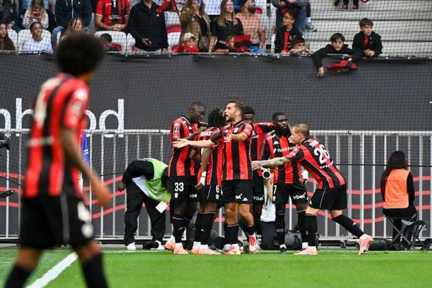 OGC Nice v Olympique Lyonnais - Ligue 1 McDonald s 2025 2026 33 Antoine MENDY (ogcn) - 24 Charles VANHOUTTE (ogcn) - 07 Jeremie BOGA (ogcn) during the Ligue 1 McDonald s match between Nice and Lyon at Allianz Riviera on October 18, 2025 in Nice, France. Nice France  Copyright: xFEPx 776348160