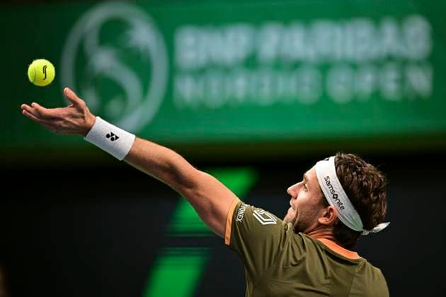 STOCKHOLM, SWEDEN 20251018 Norways Casper Ruud meets Canadas Denis Shapovalov in the semifinals of the BNP Paribas Nordic Open tennis tournament at the Kungliga tennishallen STOCKHOLM SWEDEN x10658x  Copyright: xMagnusxLejhall TTx TENNIS NORDIC OPEN
