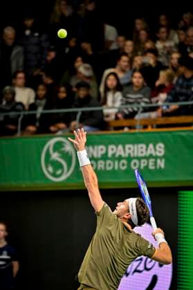 STOCKHOLM, SWEDEN 20251018 Norways Casper Ruud meets Canadas Denis Shapovalov in the semifinals of the BNP Paribas Nordic Open tennis tournament at the Kungliga tennishallen STOCKHOLM SWEDEN x10658x  Copyright: xMagnusxLejhall TTx TENNIS NORDIC OPEN