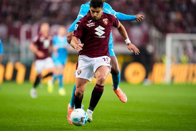 TorinoÕs Giovanni Simeone during the Serie A soccer match between Torino Fc and Napoli at the Stadio Olimpico Grande Torino in Turin, north west Italy - October 18, 2025. - Soccer  Copyright: xFabioxFerrari LaPressex