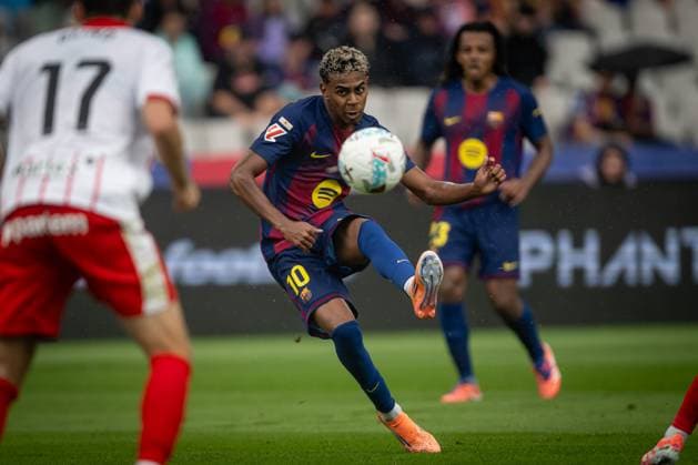 Lamine Yamal FC Barcelona in action during a La Liga EA Sports match between FC Barcelona and Girona FC at Estadi Olimpic Lluis Companys in Barcelona, , Spain, on October 18 2025 Photo by Felipe Mondino Copyright: x@FELIPExMONDINOx