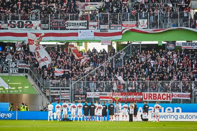 Victory Stuttgart VfL Wolfsburg vs VfB Stuttgart, Football Bundesliga, BL, Buli, Season 2025 2026 18 10 2025 Press photo Jan Frederic Helbig VfL Wolfsburg vs VfB Stuttgart, Football Bundesliga, BL, Buli, Volkswagen Arena, 1 Bundesliga, Season 2025 2026, 18 10 2025 Wolfsburg Copyright: xEibner-Pressefoto Jan-FredericxHelbigx EP_JHG