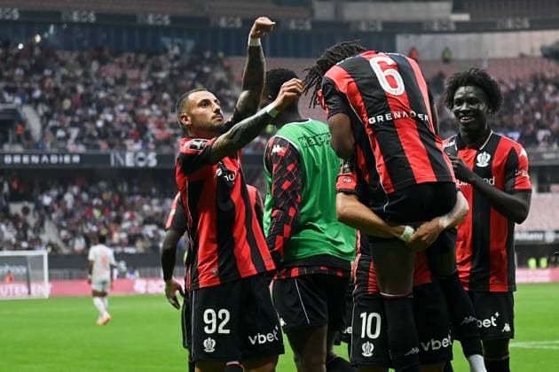 OGC Nice v Olympique Lyonnais - Ligue 1 McDonald s 2025 2026 06 Hicham BOUDAOUI (ogcn) - 92 Jonathan CLAUSS (ogcn) during the Ligue 1 McDonald s match between Nice and Lyon at Allianz Riviera on October 18, 2025 in Nice, France. Nice France  Copyright: xFEPx 776348160