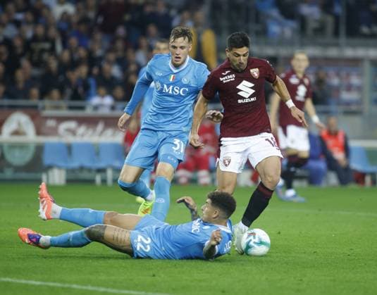 Giovanni Simeone of Torino FC scoring a goal during the Italian serie A, 2025-2026 season, football match between Torino FC and SSC Napoli on 18 October 2025 at Stadio Olimpico Grande Torino, Turin, Italy. Photo Nderim Kaceli  Copyright: xNderimxKaceli IPAxSportx xipa-agency.netx xx IPA_66748507 IPA_Agency_IPA66748507