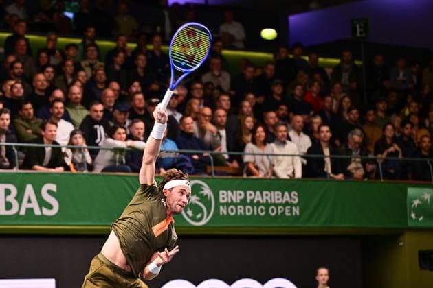 Norway s Casper Ruud against Canada s Denis Shapovalov in the semifinals of the BNP Paribas Nordic Open tennis tournament at the Royal Swedish Tennis Hall in Stockholm, Sweden, Saturday, Oct 18, 2025 STOCKHOLM SWEDEN x10658x  Copyright: xMagnusxLejhall TTx TENNIS NORDIC OPEN
