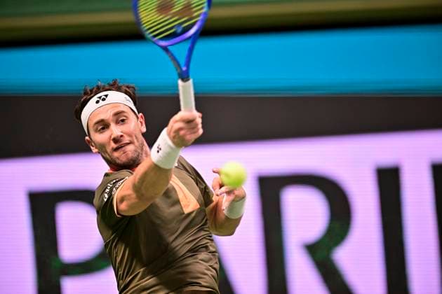 Norway s Casper Ruud against Canada s Denis Shapovalov in the semifinals of the BNP Paribas Nordic Open tennis tournament at the Royal Swedish Tennis Hall in Stockholm, Sweden, Saturday, Oct 18, 2025 STOCKHOLM SWEDEN x10658x  Copyright: xMagnusxLejhall TTx TENNIS NORDIC OPEN