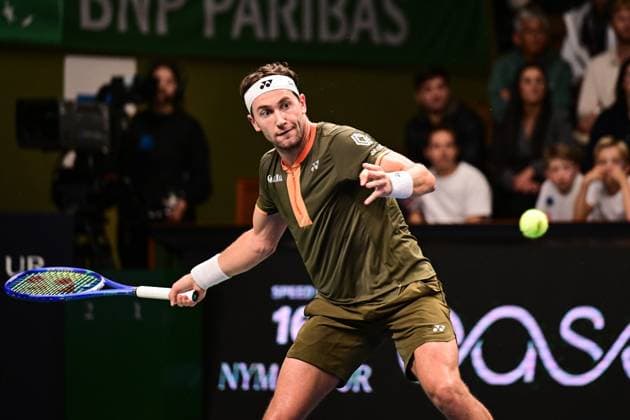 Norway s Casper Ruud against Canada s Denis Shapovalov in the semifinals of the BNP Paribas Nordic Open tennis tournament at the Royal Swedish Tennis Hall in Stockholm, Sweden, Saturday, Oct 18, 2025 STOCKHOLM SWEDEN x10658x  Copyright: xMagnusxLejhall TTx TENNIS NORDIC OPEN