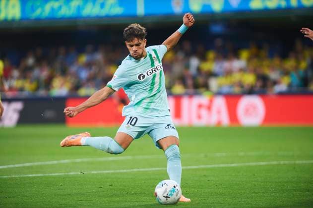 Ez Abde (Real Betis) during the LaLiga EA Sports match between Villarreal CF and Real Betis at Estadio de la Ceramica on October 18, 2025 in Villarreal, Spain. (Photo by Maria Jose Segovia DeFodi Images) Ez Abde Real Betis during the LaLiga EA Sports match between Villarreal CF and Real Betis at Estadio de la Ceramica on October 18, 2025 in Villarreal, Spain Photo by Maria Jose Segovia DeFodi Images