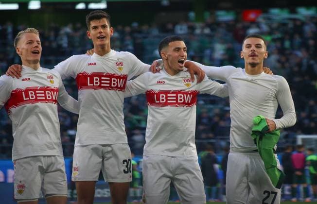 Germany Bundesliga 2025 26, 7 Matchday VfL Wolfsburg vs VfB Stuttgart Volkswagen Arena Wolfsburg Victory celebration Chema AndrÃ s Chema Andres VfB Stuttgart, 30 Bilal El Khannouss VfB Stuttgart, 11 Badredine Bouanani VfB Stuttgart, 27 Copyright: xAymanxAlahmedx