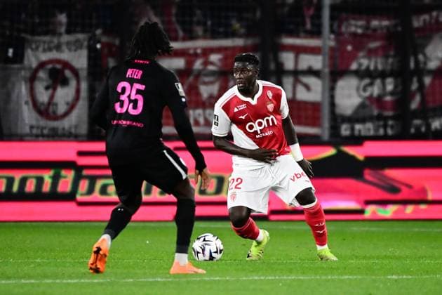 FOOTBALL : Angers vs Monaco - Ligue 1 - 18 10 2025 Mohamed Salisu ( 22 - Monaco ) and Prosper Peter ( 35 - Angers ) during the Ligue 1 match between Angers SCO and AS Monaco at Stade Raymond Kopa on October 18, 2025 in Angers, France. ( Photo by Federico Pestellini PsnewZ ) - AngersFrance  Copyright: xFedericoxPestellinix