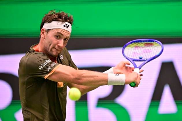 STOCKHOLM, SWEDEN 20251018 Norway s Casper Ruud against Canada s Denis Shapovalov in the semifinals of the BNP Paribas Nordic Open tennis tournament at the Royal Swedish Tennis Hall in Stockholm, Sweden, Saturday, Oct 18, 2025 STOCKHOLM SWEDEN x10658x  Copyright: xMagnusxLejhall TTx TENNIS NORDIC OPEN