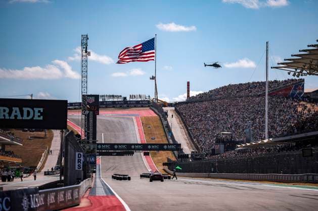 F1 - UNITED STATES GRAND PRIX 2025 start of the sprint race, depart, during the 2025 Formula 1 United States Grand Prix, 19th round of the 2025 FIA Formula One World Championship, WM, Weltmeisterschaft from October 17 to 19, 2025 on the Circuit of the Americas, in Austin, Texas, United States of America - AustinUnited States  Copyright: xEricxAlonsox