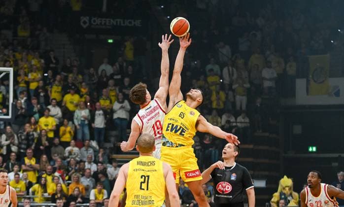 Basketball, BBL, EWE Baskets Oldenburg - Fitness First Baskets Würzburg