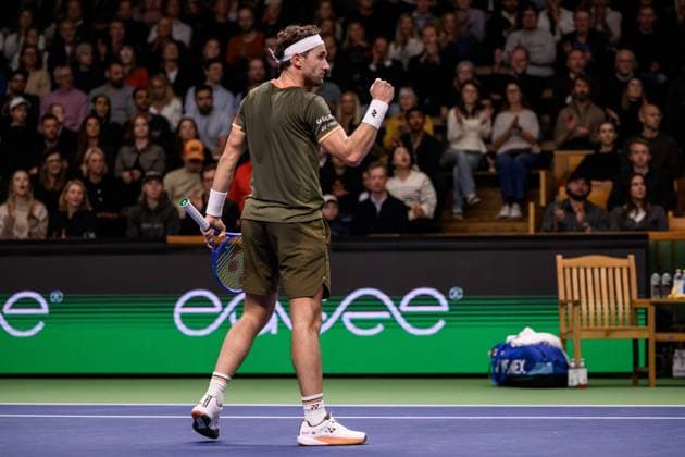 251018 Casper Ruud of Norway competes in a men s singles tennis semi final during day 8 of the ATP 250 Nordic Open on October 18, 2025 in Stockholm Photo Jesper Zerman BILDBYRAN kod JZ JZ0630 tennis nordic open nordic open 2025 bbeng  Copyright: JESPERxZERMAN BB251018JZ031