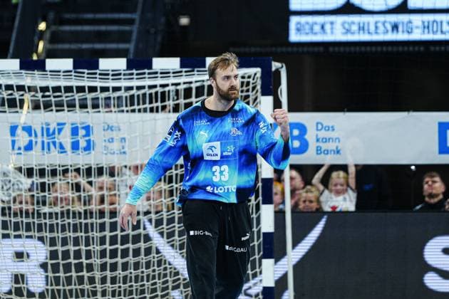 Cheers after Andreas Wolffs save THW Kiel, 33 GER, THW Kiel vs MT Melsungen, Handball, 1 Bundesliga, Matchday 09, Season 2025 2026, 18 10 2025 GER, THW Kiel vs MT Melsungen, Handball, 1 Bundesliga, Matchday 09, Season 2025 2026, 18 10 2025 Kiel Copyright: xEibner-Pressefoto MarcelxvonxFehrnx EP_MFN