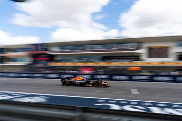 Dutch Formula One driver Max Verstappen of Red Bull Racing in action during the sprint race at the Formula One United States Grand Prix at the Circuit of the Americas in Austin, Texas on Saturday, October 18, 2025.  AUS2025101822 GREGxNASH