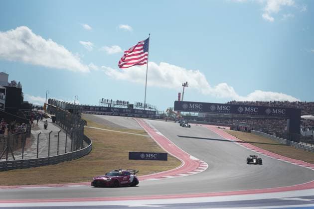 FORMULA 1 MSC CRUISES UNITED STATES GRAND PRIX 2025 18 10 2025, Circuit of The Americas, Austin, FORMULA 1 MSC CRUISES UNITED STATES GRAND PRIX 2025 , pictured Safety Car, Max Verstappen NLD , Oracle Red Bull Racing nordphotoxGmbHx xBratic nph00250