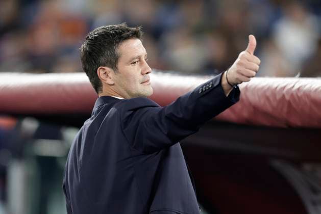 Serie a football match AS Roma vs Inter Inter™s Romanian coach Cristian Chivu gesticulate during the Serie A football match between AS Roma vs Inter at the Olimpico Stadium in Rome, Italy on October 18, 2025. _BPH5914 Copyright: xAntonioxBalascox