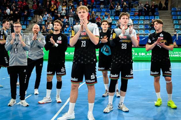 Bietigheim HBL 25 26 SG BBM Bietigheim TUSEM Essen Finley Werschkull TUSEM Essen , Valentin Clarius Tusem Essen dissatisfied disappointed dejected frustrated, Bietigheim Bissingen Egetrans Arena Baden Württemberg Germany