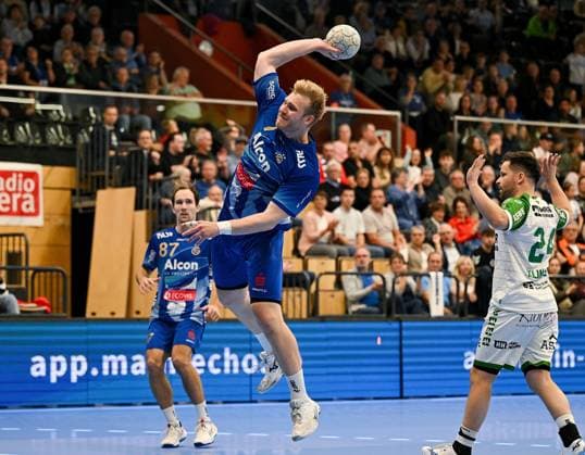 18 10 2025, xpsx, Handball 2 Bundesliga, TV Grosswallstadt HC Oppenweiler Backnang v l Florian Gempp Grosswallstadt Elsenfeld Bayern Germany DEU