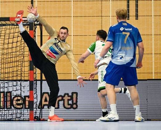 18 10 2025, xpsx, Handball 2 Bundesliga, TV Grosswallstadt HC Oppenweiler Backnang v l Stefan Hanemann Grosswallstadt Elsenfeld Bayern Germany DEU