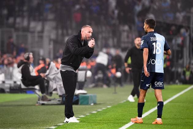 Olympique de Marseille v Le Havre Athletic Club - Ligue 1 McDonald s 2025 2026 Didier DIGARD (Entraineur Le Havre HAC) during the Ligue 1 McDonald s match between Marseille and Le Havre at Stade Velodrome on October 18, 2025 in Marseille, France. Marseille France  Copyright: xFEPx 776348161