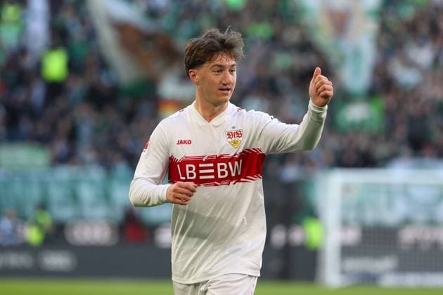 VfL vs Stuttgart, 1 BL Wolfsburg, 18 10 2025, FOOTBALL VfL Wolfsburg vs VfB Stuttgart, 1 BL, Season 2025 26 Angelo Stiller VfB Stuttgart Wolfsburg