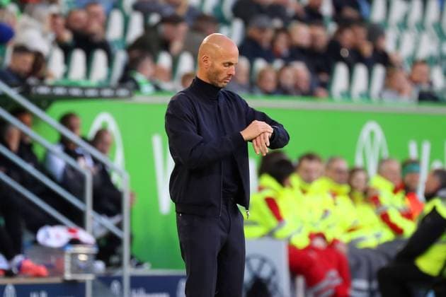 VfL vs Stuttgart, 1 BL Wolfsburg, 18 10 2025, FOOTBALL VfL Wolfsburg vs VfB Stuttgart, 1 BL, season 2025 26 Head coach Paul Simonis VfL Wolfsburg Wolfsburg