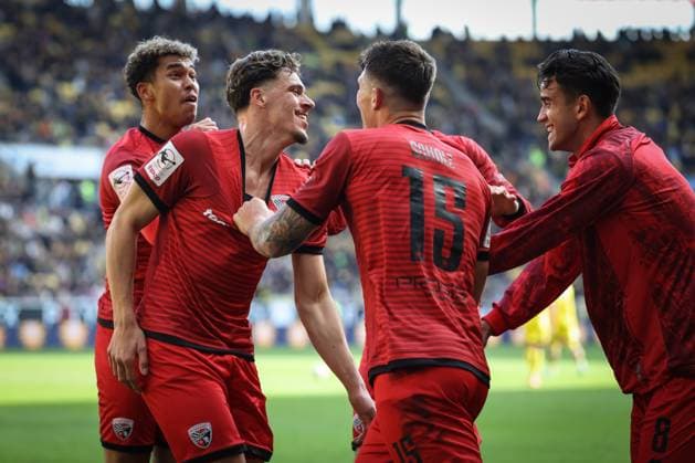 3 Liga Alemannia Aachen FC Ingolstadt 04 Goal Cheers Goal 0 1 Dennis Kaygin 10, FCI , Yann Sturm 7, FCI Jonas Scholz 15, FCI Fredrik Carlsen 8, FCI 3 Liga FC Ingolstadt 04 Season 2025 2026 Alemannia Aachen