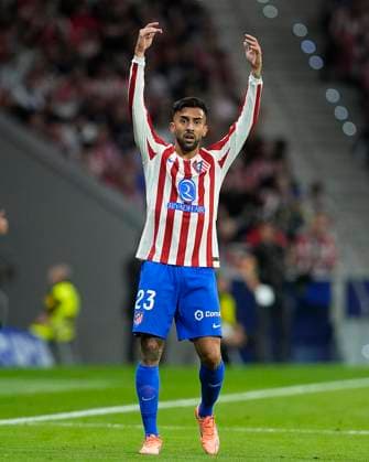 ATLETICO DE MADRID v CLUB ATLETICO OSASUNA. LA LIGA 2025 2026. ROUND 9. Atletico de Madrid s Nico Gonzalez during La Liga match. October 18, 2025. (ALTERPHOTOS Acero) MadridSpain  Copyright: xAcerox