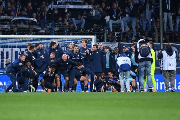 Soccer 2 Bundesliga 9 Matchday VfL Bochum Hertha BSC Berlin on 18 10 2025 at Vonovia Ruhrstadion in Bochum Closing photo Winner photo Group photo VfL Bochum DFL regulations prohibit any use of photographs as image sequences and or quasi video xRx