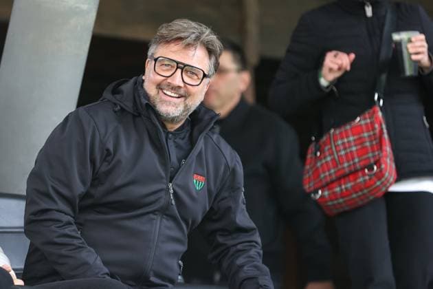 18 10 2025, Football, Men, 11 Matchday Third League Season 2025 2026 VfB Stuttgart II FC Schweinfurt 05 Managing Director Markus Wolf FC Schweinfurt 05 with a smile in the stands, single photo