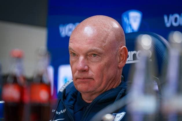 Germany Soccer 2 Bundesliga 2025 26, 9 Matchday VfL Bochum vs Hertha BSC Berlin Vonovia Ruhrstadion Bochum Uwe Rösler Coach, VfL Bochum Press Conference, Media Bochum North Rhine-Westphalia Germany Copyright: xJOERANxSTEINSIEKx