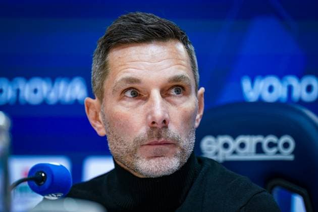Germany Soccer 2 Bundesliga 2025 26, 9 Matchday VfL Bochum vs Hertha BSC Berlin Vonovia Ruhrstadion Bochum Stefan Leitl Coach, Hertha BSC Press Conference, Media Bochum North Rhine-Westphalia Germany Copyright: xJOERANxSTEINSIEKx