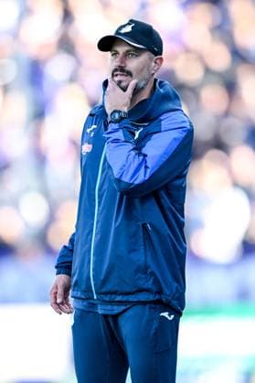 3 Liga 25 26 VfL Osnabrück TSG Hoffenheim II on 18 10 2025 at Bremer Brücke in Osnabrück Coach Stefan Kleineheismann Hoffenheim pensive MT