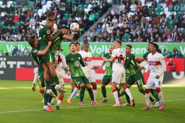 VfL vs Stuttgart, 1 BL Wolfsburg, 18 10 2025, FOOTBALL VfL Wolfsburg vs VfB Stuttgart, 1 BL, Season 2025 26 Mattias Svanberg VfL Wolfsburg , Moritz Jenz VfL Wolfsburg , Konstantinos Koulierakis VfL Wolfsburg Wolfsburg