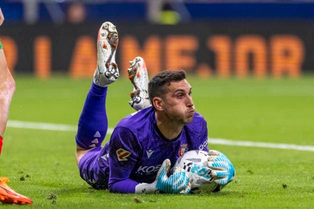 October 19, 2025, Madrid, Madrid, Spain: SERGIO HERRERA of Club Atletico Osasuna in action during the EA Sports La Liga soccer match ATLETICO DE MADRID vs. CLUB ATLETICO OSASUNA, held on October 18, 2025, at the Riad Air Metropolitano, Madrid, Spain. Madrid Spain - ZUMAc312 20251019_zsp_c312_030 Copyright: xOscarxManuelxSanchezx