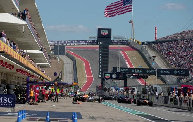 FORMULA 1 MSC CRUISES UNITED STATES GRAND PRIX 2025 18 10 2025, Circuit of The Americas, Austin, FORMULA 1 MSC CRUISES UNITED STATES GRAND PRIX 2025 , pictured All drivers line up for the start of qualifying nordphotoxGmbHx xBratic nph00250